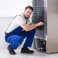 تعمیرات چشم بسته یخچال و فریزر درب منزل شما