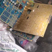 جمع آوری قطعات الکترونیک