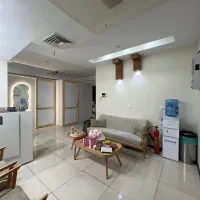 اجاره اتاق روز زوج هروی در مطب پوست، مو و لیزر