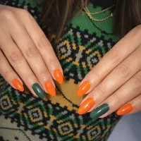خدمات ناخن مژه کفسابی کراتین پروتیین مو در لومیس