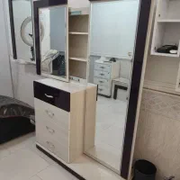 ست میز ارایش و پاف انتظار