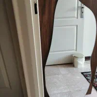 آینه دفرمه و تعدادی وسایل دکوری نو نو