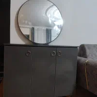 اینه همراه با کنسول