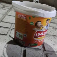 سطل پر پیچ و میخ همه چی داره