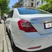 جیلی امگرند7 اتومات 2014
