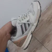 کتونی ۸هزار تمیز