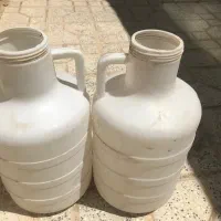 تعدادی دبه فروشی