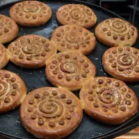 فروشنده خانوم