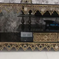 میزتلویزیون برنجی