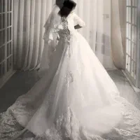 لباس عروس مزون دوخت دنباله دار