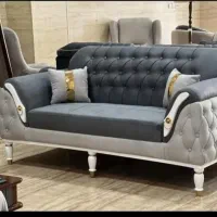 کار در کارگاه مبل سازی