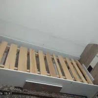 تخت تک نفره