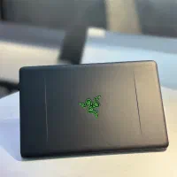 لپتاپRazer/پردازندهi7نسل۸/رم۸گیگ/صفحه لمسی3K