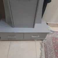 کمد لباس جلو درب ورودی منزل