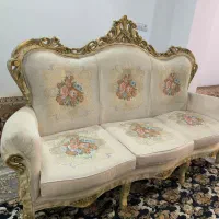 مبل سلطنتی