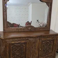 کنسول چوبی با آینه
