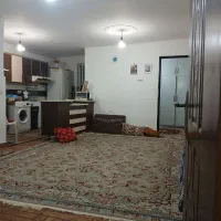 سوئیت همکف ۶۵ متری