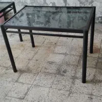 میز فلزی شیشه ای ۴ نفره