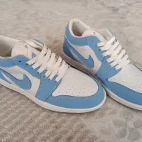 یک جفت کتونی نو سایز ۳۷