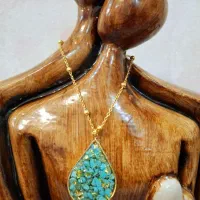 گردبند رزینی با سنگ فیروزه