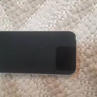 ایفون ۱۷ نرمال ۲۵۶ با نو فرقی نداره