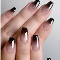 کاشت و ترمیم ناخن و پدیکور با تخفیف ویژه