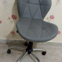صندلی چرخشی برند هاگر