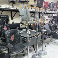 حراج کد۹۰۶۶چوب لباسی فلزی کمد کد ۴۳۲۰فلزی