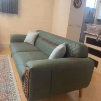 مبلمان نیم ست بسیار تمیز