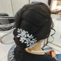 نیازمندمدل رایگان