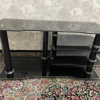 میز تلویزیون شیشه ای