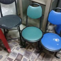 ۳ عدد صندلی