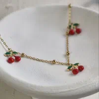 گردنبند طرح گیلاس