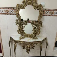 آینه و شمعدان برنز