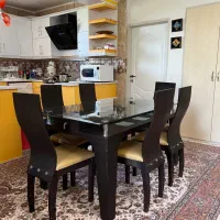 میزناهار خوری ۶ نفره چوب و صندلیهای بسیار راحت