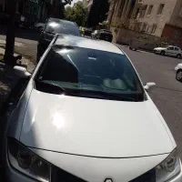 رنو مگان اتوماتیک مدل 1390