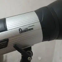 نور فلش ۶۰۰ کلاسیک