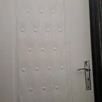 درب آلومینیوم و پی*وی*سی*سرو*یسی وچوبی