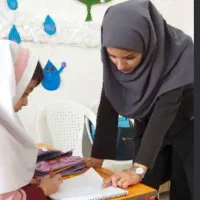 معلم، جویای مدرسه غیر انتفاعی