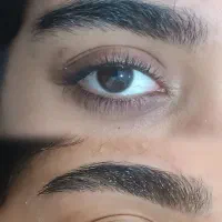 متخصص ابرو با معرفی یک نفر اصلاح رایگان