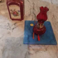 بک عدد چراغ و نعلبکی وکلدان