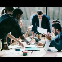جویای کار و همکاری در زمینه نگهبانی، باربری، دفتری
