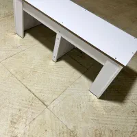 نیمکت و میز مفت