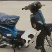 یک موتور لاکی جهانرو مدل 79
