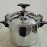 دیگ زود پز حاتم
