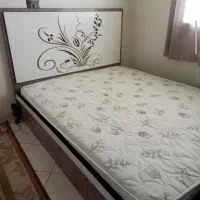 تخت دونفره بدون تشک.