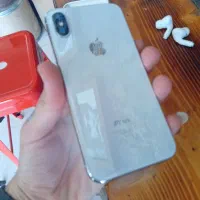 ایفون xs 64درحد اک