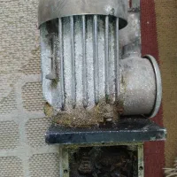 الکتروموتور کوچک ۳ فاز