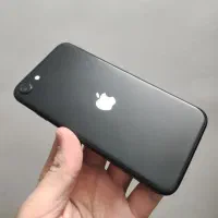 iPhone se 2020