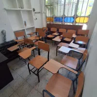 میز و صندلی مدرسه